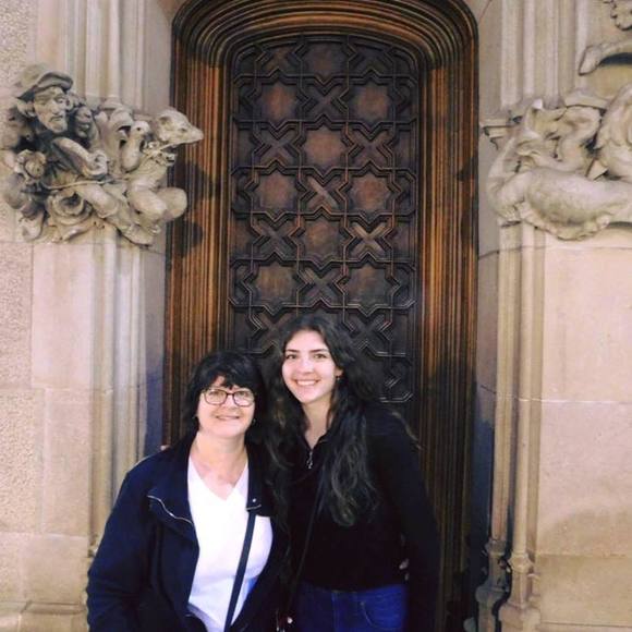 Meet your Posher, Michelle - Picture 1 of 1